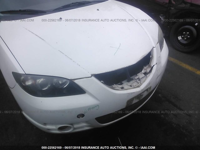 JM1BK324761404355 - 2006 MAZDA 3 S WHITE photo 6