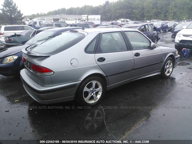 YS3DF58K812001060 - 2001 SAAB 9-3 SE GRAY photo 4