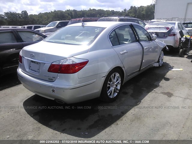 KMHGC4DF2BU128968 - 2011 HYUNDAI GENESIS 4.6L SILVER photo 4