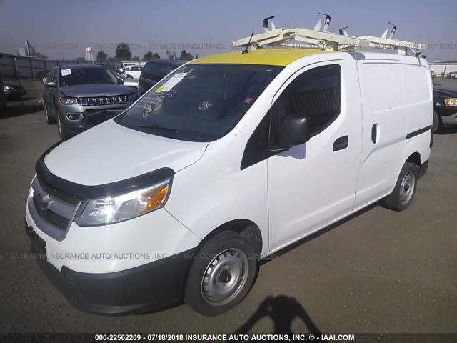 3N63M0YNXFK709700 - 2015 CHEVROLET CITY EXPRESS LS WHITE photo 2