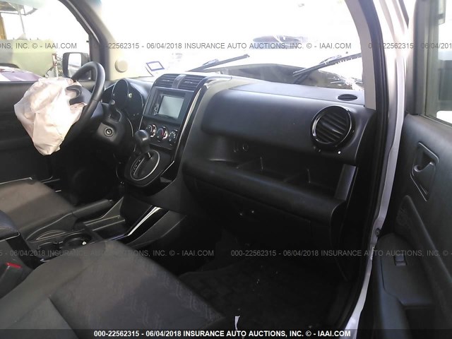 5J6YH18988L017198 - 2008 HONDA ELEMENT SC SILVER photo 5