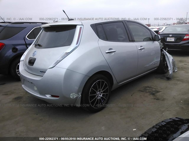 JN1AZ0CP6CT026790 - 2012 NISSAN LEAF SV/SL SILVER photo 4