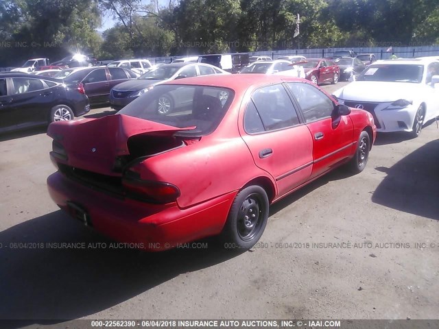 1Y1SK5265TZ068548 - 1996 GEO PRIZM LSI RED photo 4