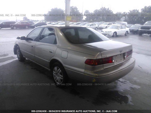 4T1BG22K31U037144 - 2001 TOYOTA CAMRY CE/LE/XLE ოქროსფერი ფოტო 3
