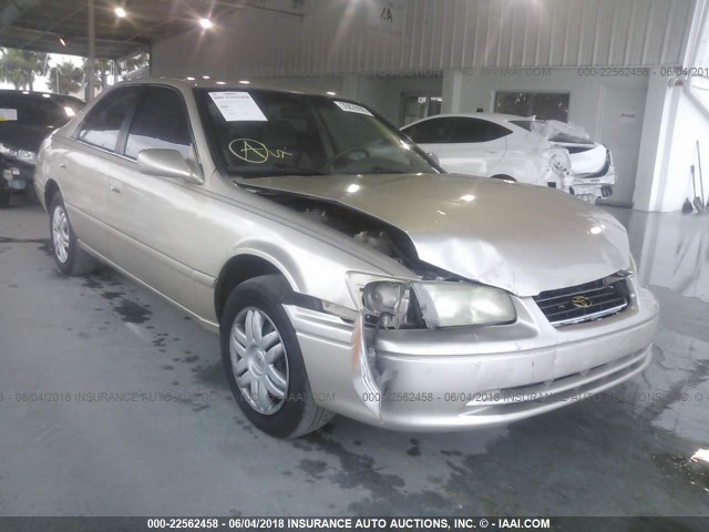 4T1BG22K31U037144 - 2001 TOYOTA CAMRY CE/LE/XLE ოქროსფერი ფოტო 6