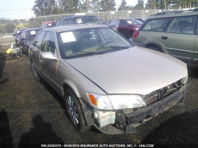 JT2BG22K110537825 - 2001 TOYOTA CAMRY CE/LE/XLE GOLD photo 1