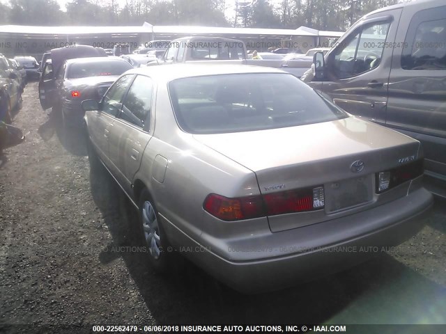 JT2BG22K110537825 - 2001 TOYOTA CAMRY CE/LE/XLE GOLD photo 3
