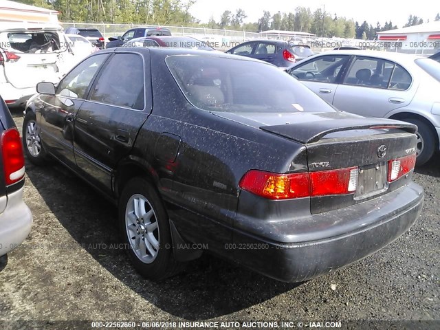 4T1BF28K9YU945778 - 2000 TOYOTA CAMRY LE/XLE BLACK photo 3