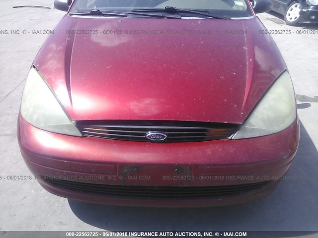 1FAFP34394W174637 - 2004 FORD FOCUS SE COMFORT/SE SPORT MAROON photo 6