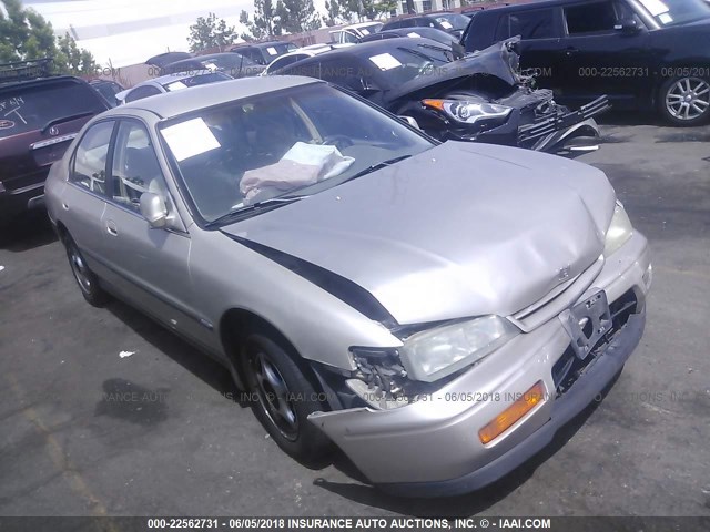 1HGCD563XSA148476 - 1995 HONDA ACCORD LX/EX Champagne photo 1