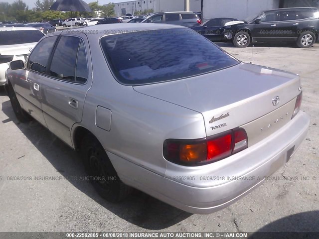 4T1BF12KXTU137077 - 1996 TOYOTA CAMRY LE/XLE/SE ოქროსფერი ფოტო 3