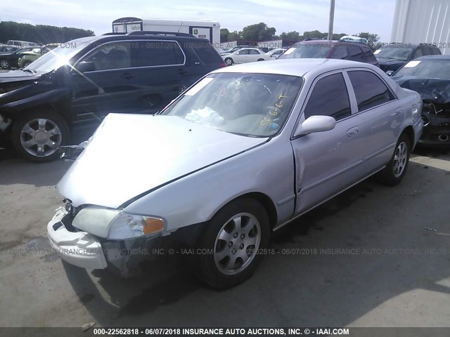 1YVGF22C625301646 - 2002 MAZDA 626 LX SILVER photo 2