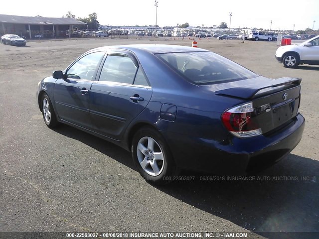 4T1BE32K05U414336 - 2005 TOYOTA CAMRY LE/XLE/SE 蓝色 照片 3