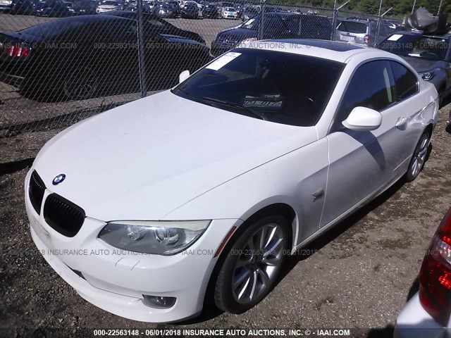 WBAKF5C55BE395775 - 2011 BMW 328 XI SULEV WHITE photo 2