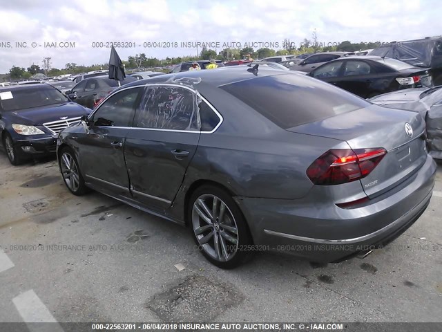 1VWDT7A34HC081036 - 2017 VOLKSWAGEN PASSAT R-LINE Boz foto 3
