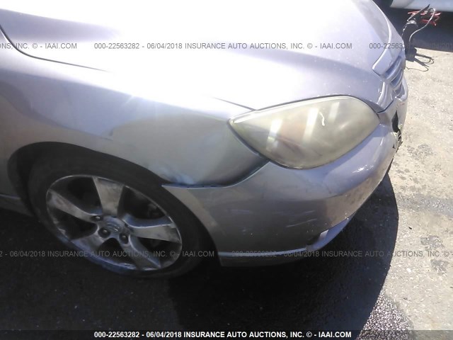 JM1BK344061532689 - 2006 MAZDA 3 HATCHBACK GRAY photo 6