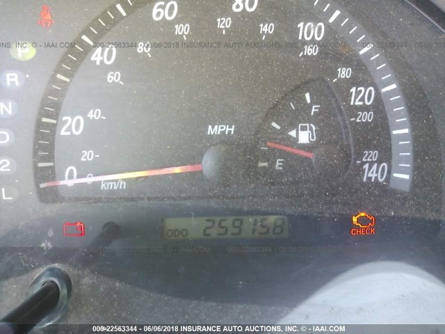 JTDBE30K930183612 - 2003 TOYOTA CAMRY LE/XLE Ոսկեգույն լուսանկար 7