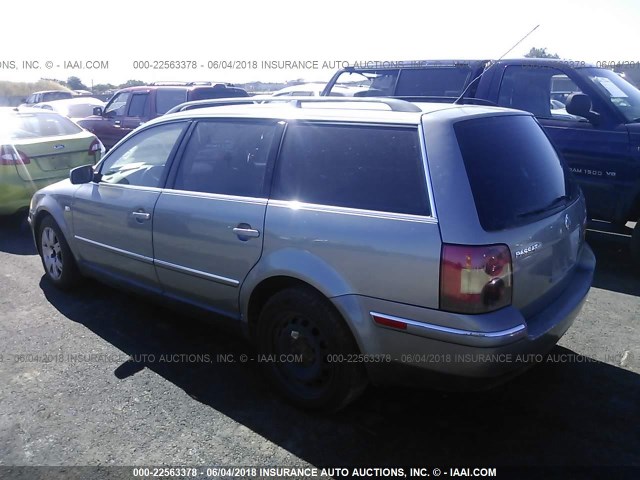 WVWYH63B93E141295 - 2003 VOLKSWAGEN PASSAT GLX 4MOTION SILVER photo 3