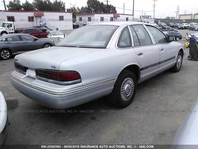 2FALP71W5TX207676 - 1996 FORD CROWN VICTORIA POLICE INTERCEPTOR SILVER photo 4