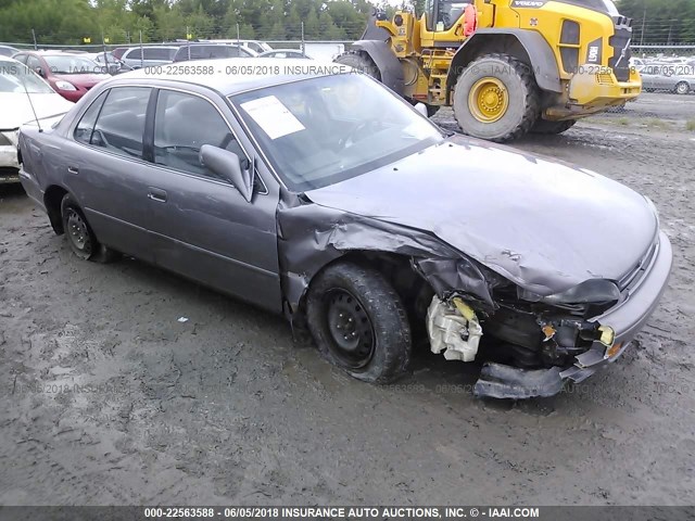 4T1BG12KXTU788884 - 1996 TOYOTA CAMRY DX/LE/XLE ნაცრისფერი ფოტო 1