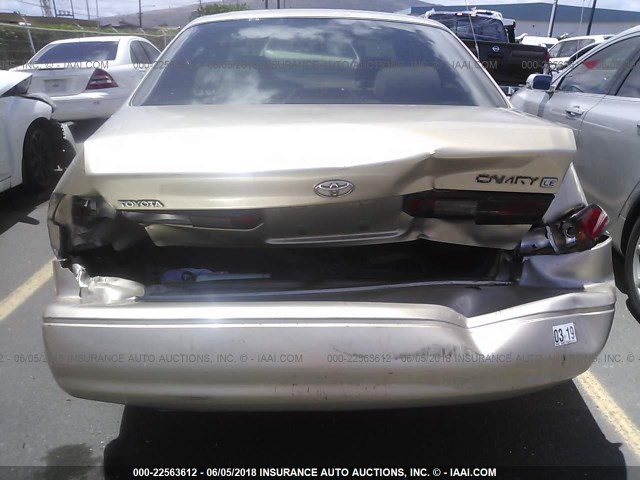 JT2BG22K5W0139430 - 1998 TOYOTA CAMRY CE/LE/XLE TAN photo 6