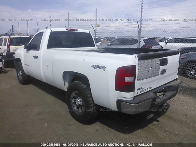 1GCEK14017Z524456 - 2007 CHEVROLET SILVERADO K1500 WHITE photo 3