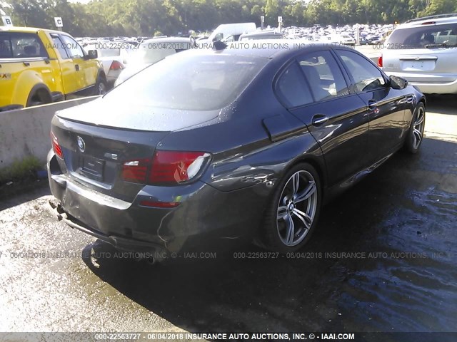 WBSFV9C54DC773185 - 2013 BMW M5 GRAY photo 4