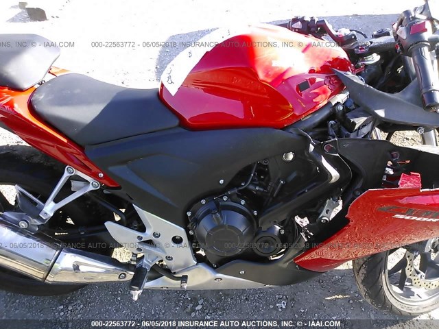 MLHPC4419D5003484 - 2013 HONDA CBR500 R RED photo 8