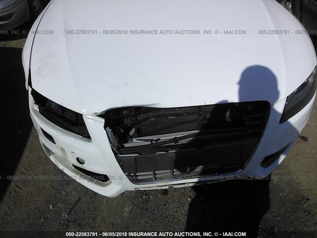 WAURV78T89A011736 - 2009 AUDI S5 QUATTRO WHITE photo 6