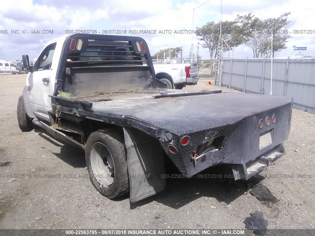 3C7WDKALXCG124315 - 2012 DODGE RAM 4500 ST/SLT WHITE photo 3