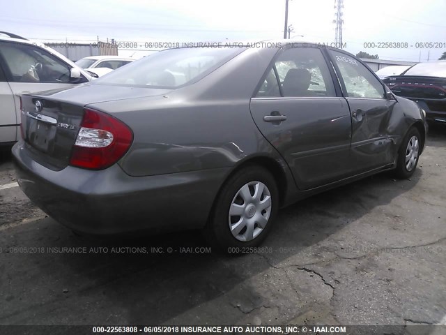 4T1BE32KX4U901512 - 2004 TOYOTA CAMRY LE/XLE/SE ნაცრისფერი ფოტო 4