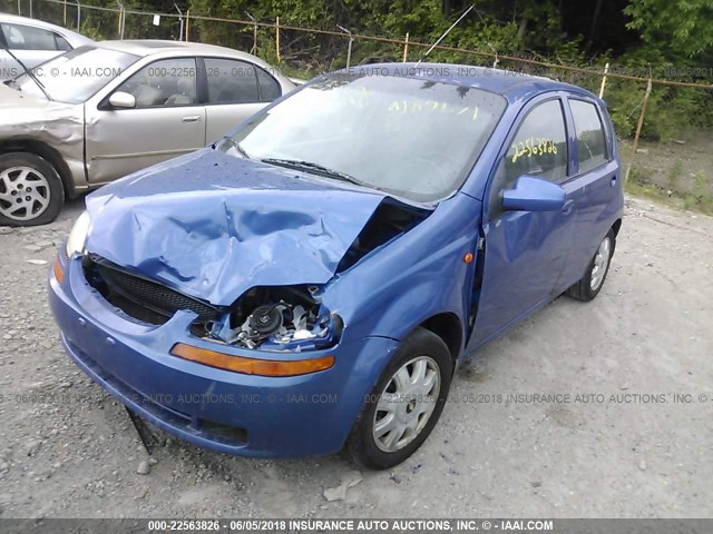 KL1TJ62644B186075 - 2004 CHEVROLET AVEO LS BLUE photo 2