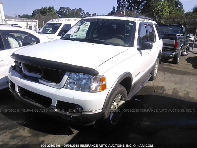 1FMDU74K34UC02769 - 2004 FORD EXPLORER EDDIE BAUER WHITE photo 2