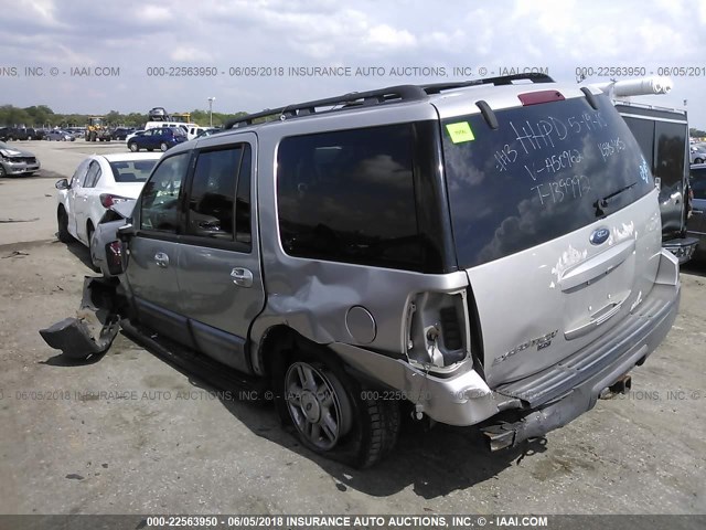 1FMPU16506LA50962 - 2006 FORD EXPEDITION XLT SILVER photo 3