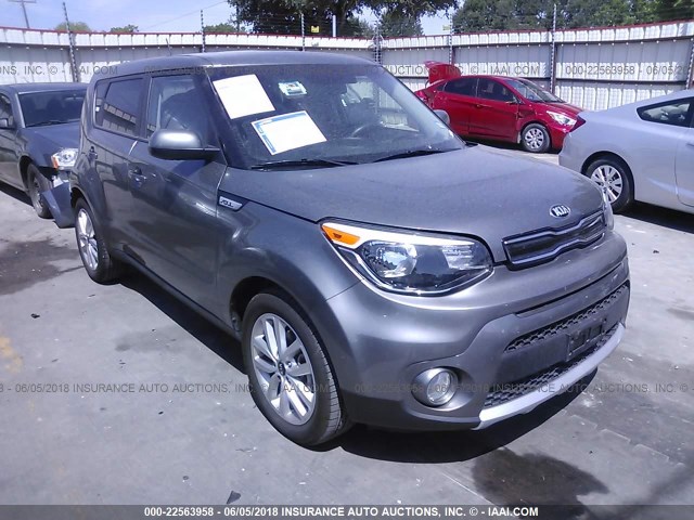 KNDJP3A5XJ7533686 - 2018 KIA SOUL + GRAY photo 1