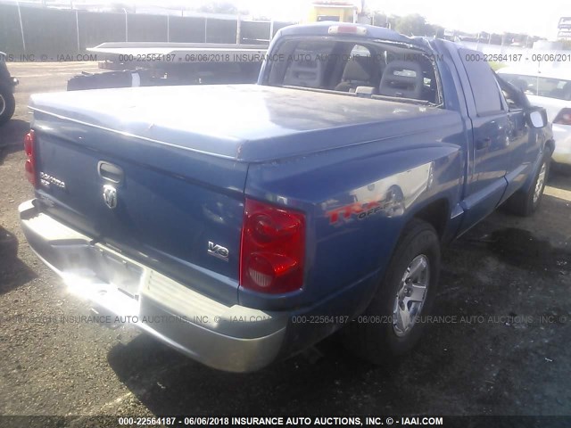 1D7HW48N66S573741 - 2006 DODGE DAKOTA QUAD SLT BLUE photo 4