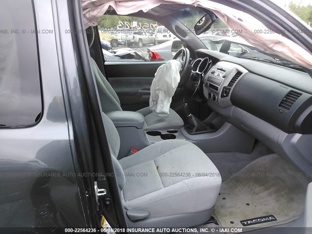 5TEUX4EN8AZ736064 - 2010 TOYOTA TACOMA ACCESS CAB Grau Foto 5