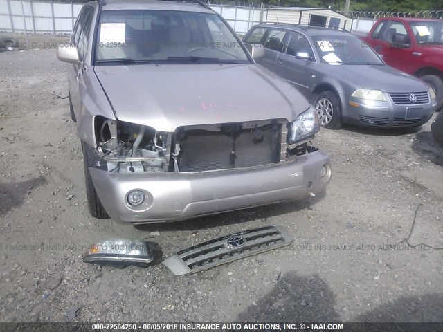 JTEEP21A060165703 - 2006 TOYOTA HIGHLANDER LIMITED GOLD photo 6