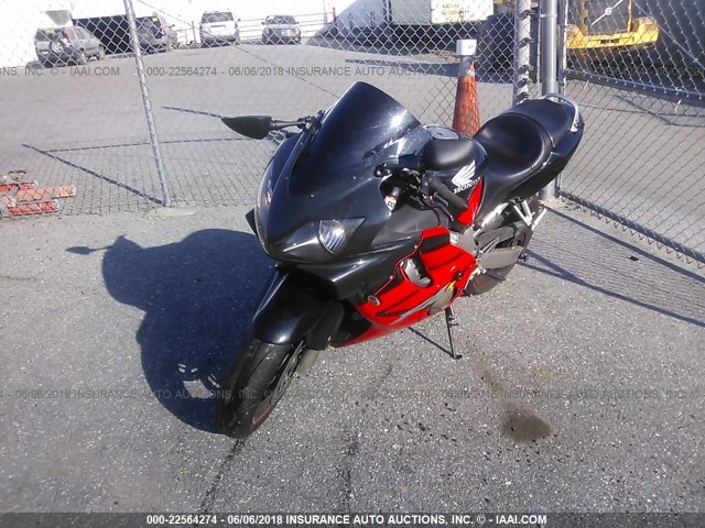 JH2PC35044M502371 - 2004 HONDA CBR600 F4 RED photo 2