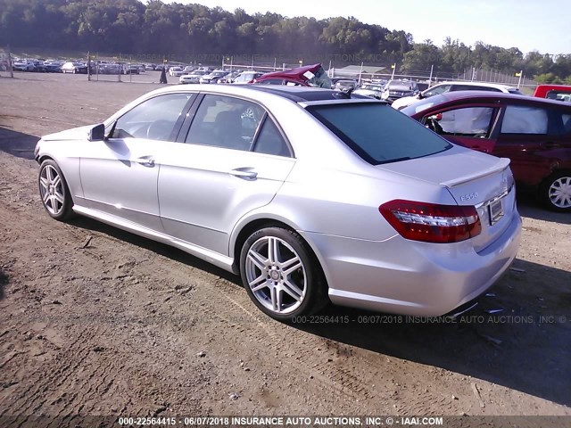 WDDHF9AB7AA186952 - 2010 MERCEDES-BENZ E 550 4MATIC SILVER photo 3