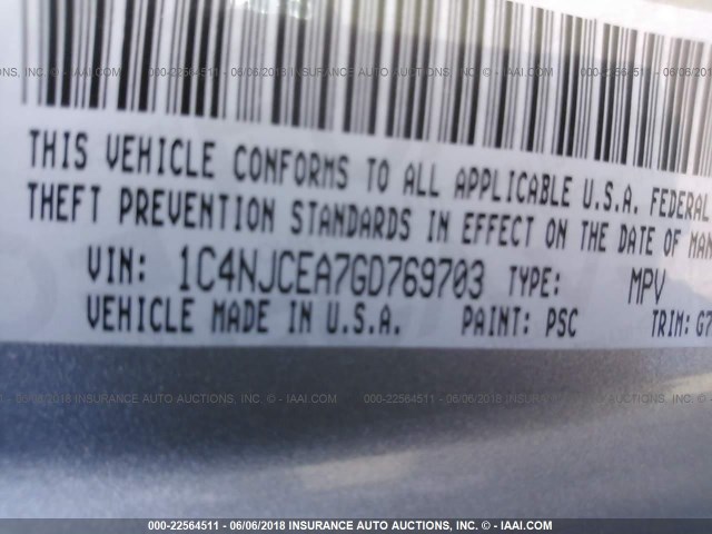 1C4NJCEA7GD769703 - 2016 JEEP COMPASS LATITUDE ვერცხლისფერი ფოტო 9