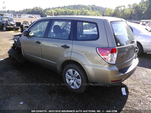 JF2SH61659H745446 - 2009 SUBARU FORESTER 2.5X TAN photo 3