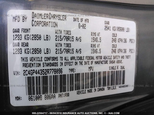 2C4GP44352R778096 - 2002 CHRYSLER TOWN & COUNTRY LX GRAY photo 9