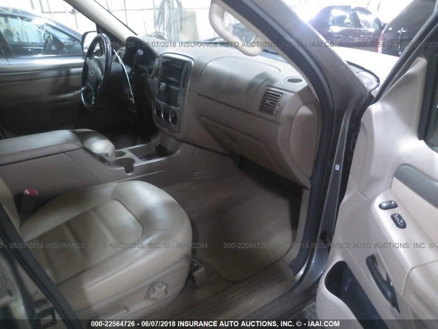 1FMZU73K24UA68604 - 2004 FORD EXPLORER XLT/XLT SPORT/NBX 金色 照片 5
