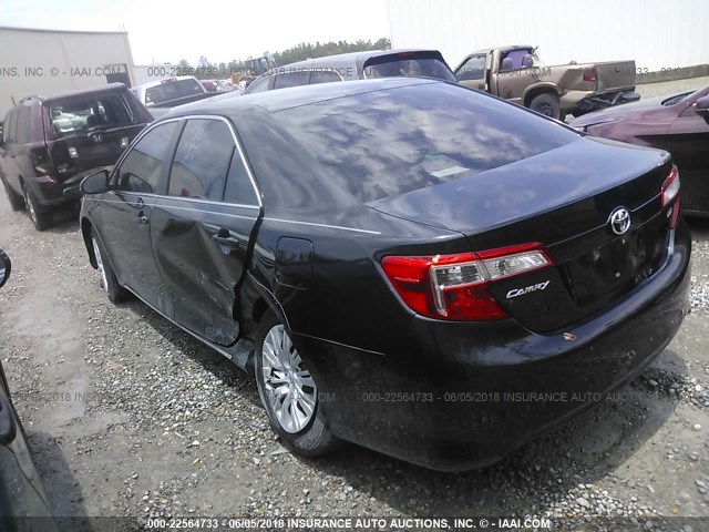 4T4BF1FK1ER337882 - 2014 TOYOTA CAMRY L/SE/LE/XLE BLACK photo 3