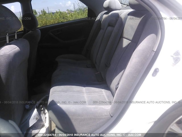 4T1BG22K0WU283057 - 1998 TOYOTA CAMRY CE/LE/XLE WHITE photo 8