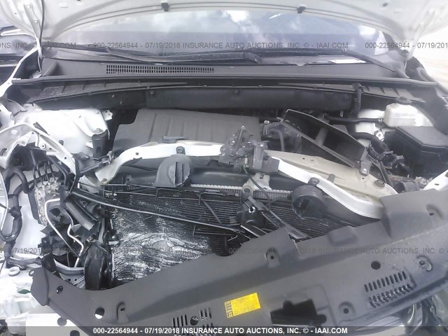 5TDKKRFH2GS124735 - 2016 TOYOTA HIGHLANDER XLE თეთრი ფოტო 10