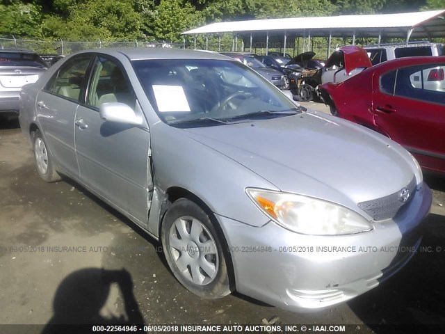 4T1BE32K13U119226 - 2003 TOYOTA CAMRY LE/XLE/SE 银色 照片 6