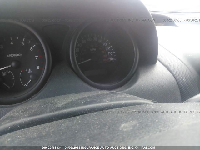 KL1TD66686B622575 - 2006 CHEVROLET AVEO LS SILVER photo 9