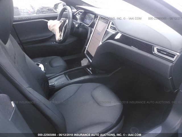5YJSA1E18GF175525 - 2016 TESLA MODEL S BLACK photo 5